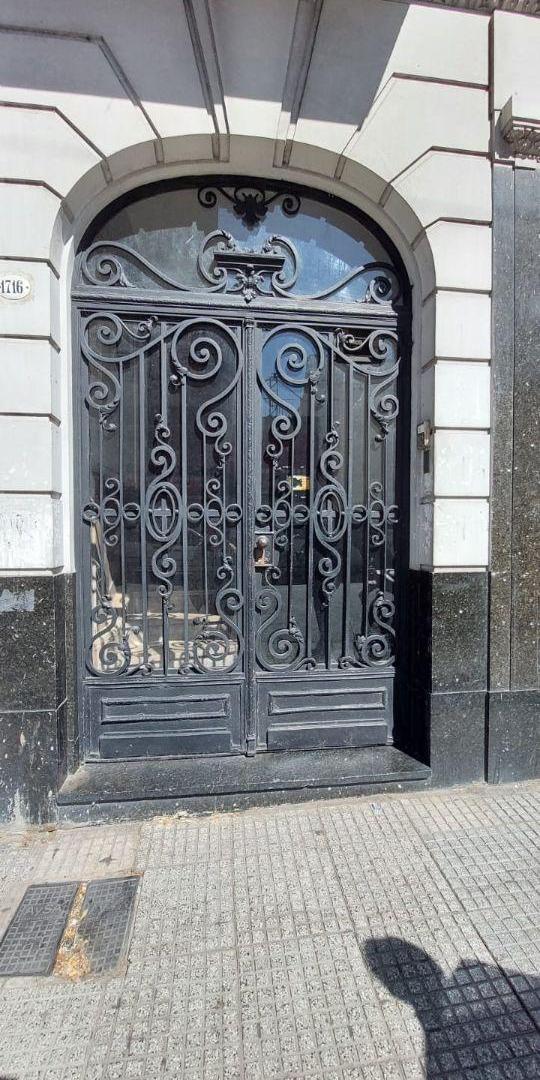 Foto de Se vende un departamento tipo Ph sin expensas en un complejo de 6, imagen 1