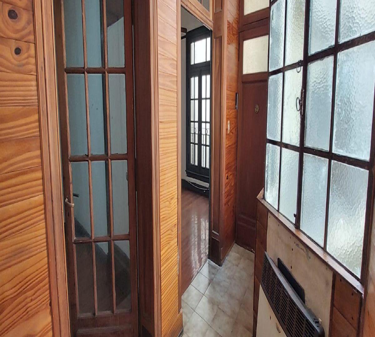 Foto de Se vende un departamento tipo Ph sin expensas en un complejo de 6, imagen 3