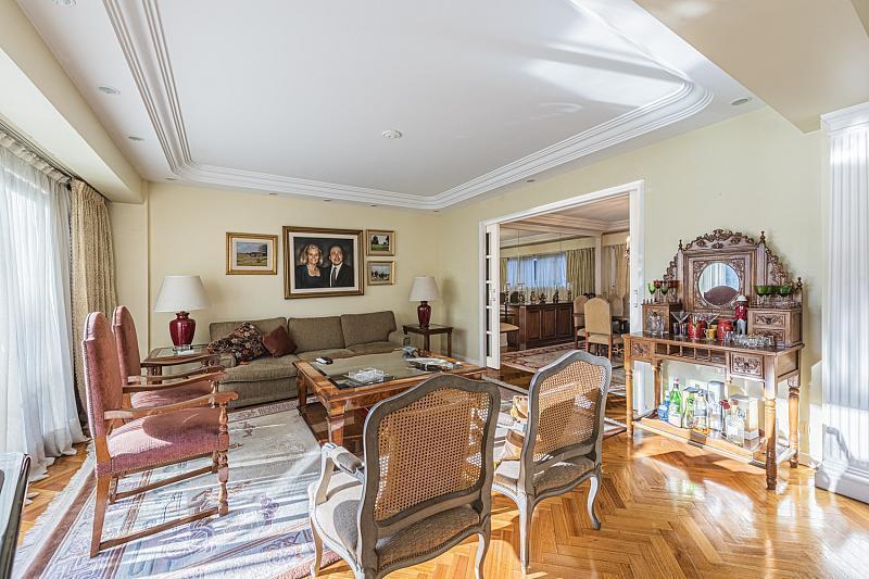 Excelente Triplex en La Isla 1