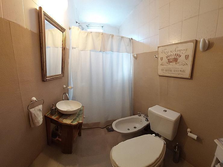 Casa Quinta en Venta en Ezeiza, Terreno de 2200 m². Conquincho y Piscina, Más Dependencia. 2