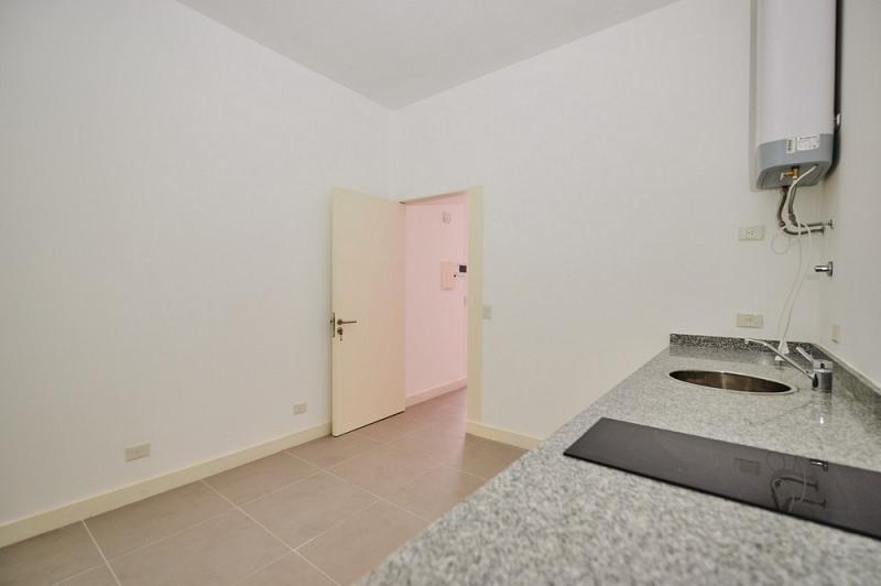 Foto de Departamento Venta Recoleta Monoambiente con patio c/opción a dos, imagen 2