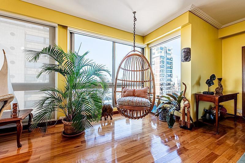 Torre Riobamba. Duplex Alto. Vista. Dos Cocheras. Recoleta 2