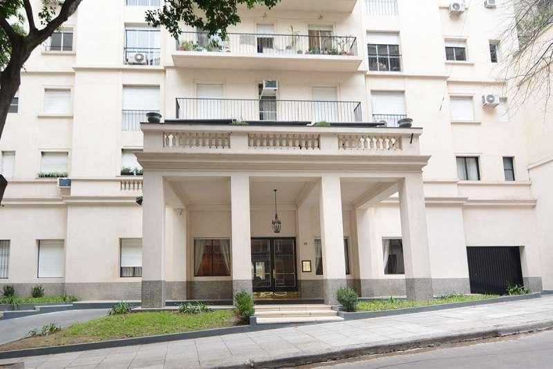 Departamento 4 Ambientes Impecable Reciclado con Vista y Seguridad en Recoleta 5