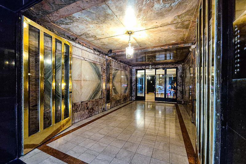 Seis Ambientes - Dos Baños - Categoría - Recoleta - Montevideo y Quintana 3