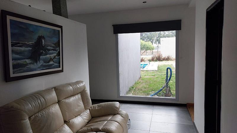 Foto de Casa de 4 ambientes con escritura, en barrio Fincas del Alba. Ruta 52, imagen 3
