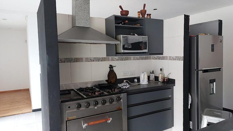 Foto de Casa de 4 ambientes con escritura, en barrio Fincas del Alba. Ruta 52, imagen 4