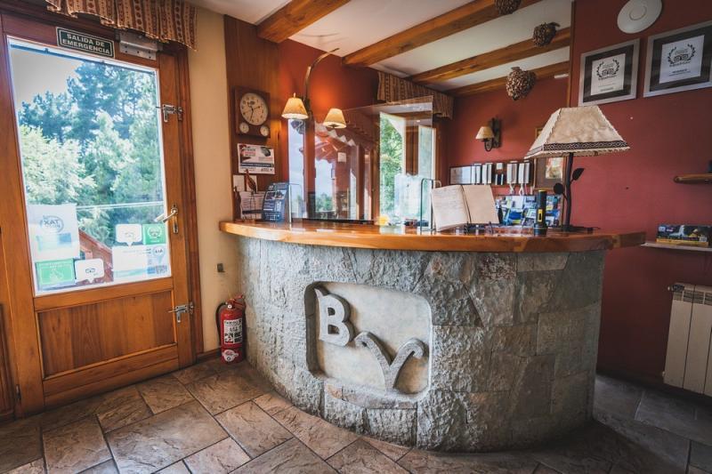 Bariloche Complejo de Bungalows con Vistas Al Lago, Rentable, Cerca de Llao Llao, Oportunidad 5