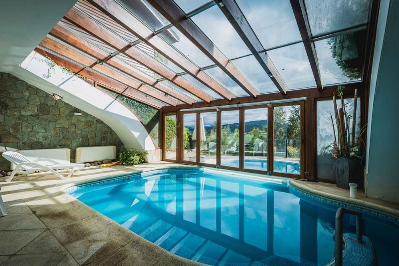 Bariloche Complejo de Bungalows con Vistas Al Lago, Rentable, Cerca de Llao Llao, Oportunidad 5
