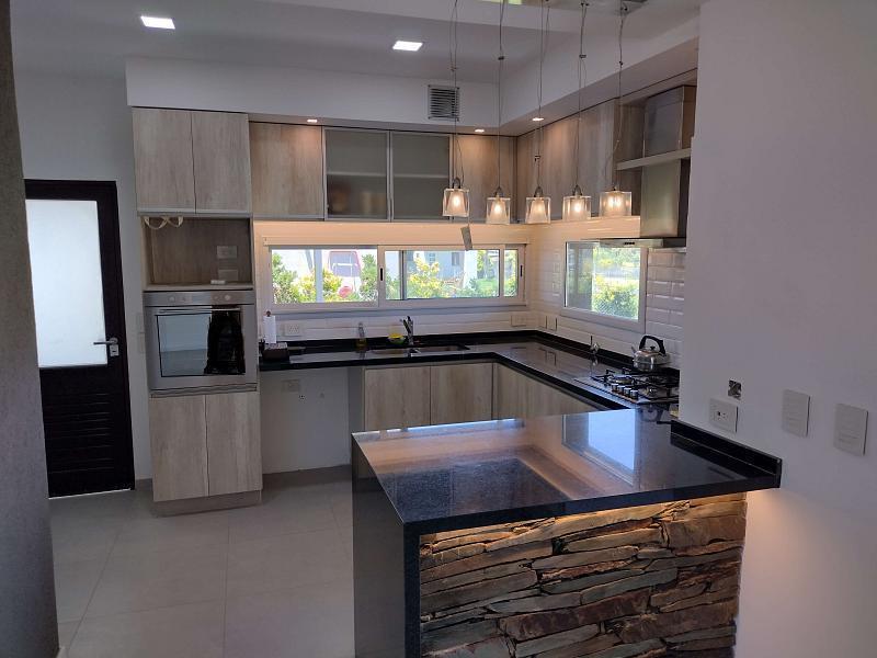 Foto de Casa de 3 dormitorios en venta en Barrio Privado El Rebenque, imagen 2