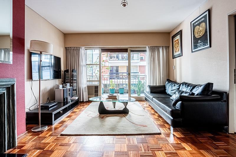 Departamento de 6 Ambientes. Impecable. Recoleta. Cochera 5