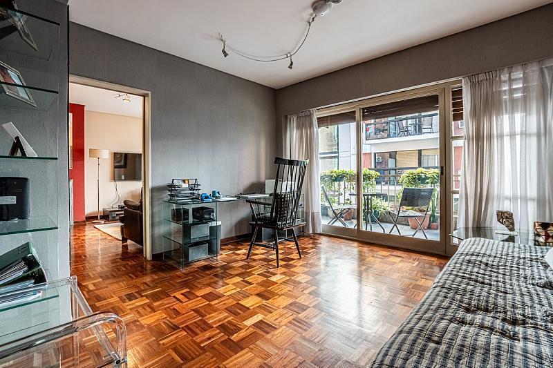 Departamento de 6 Ambientes. Impecable. Recoleta. Cochera 1