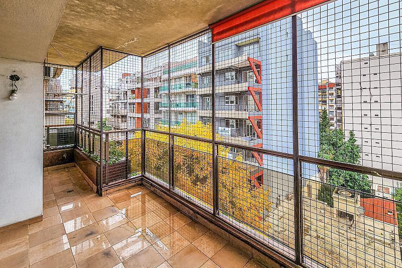 Venta Departamento 4 Ambientes Amplio Piso 2 Cocheras Flores 2
