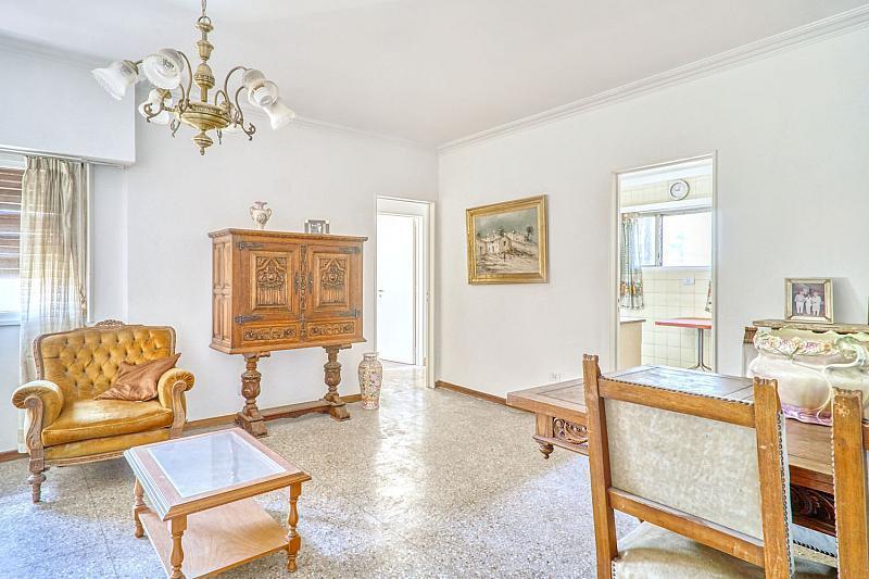 Venta Departamento 3 Ambientes Amplio y Luminoso Flores 3