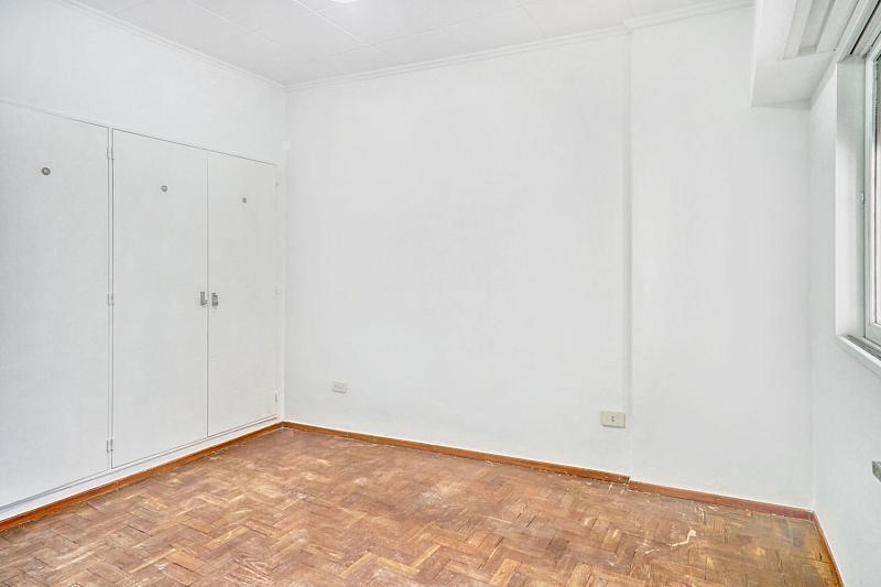 Venta Departamento 3 Ambientes Amplio y Luminoso Flores 5