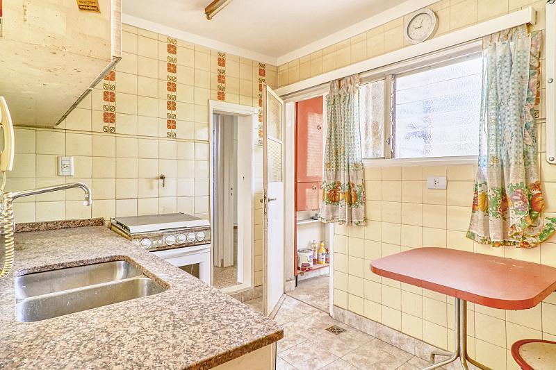Venta Departamento 3 Ambientes Amplio y Luminoso Flores 4