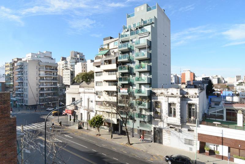 Venta Departamento 5 Ambientes Dúplex 4 Balcones Aterrazados 2 Cocheras Flores 5