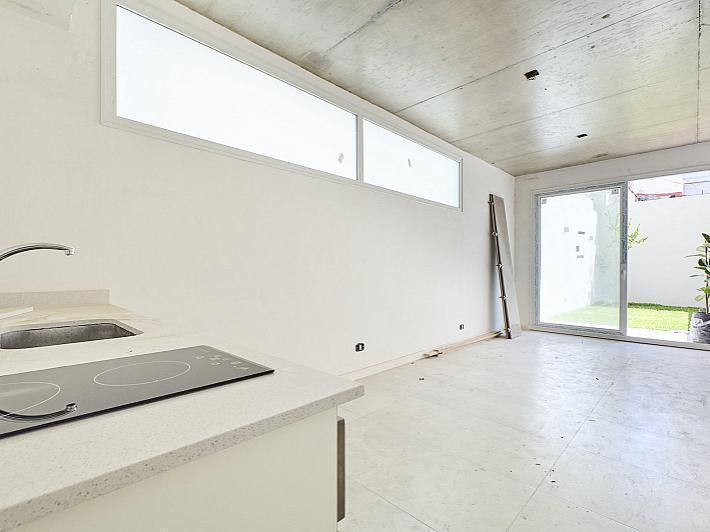 Foto de Venta Nuñez Amplio Monoambiente con patio en planta baja, imagen 2