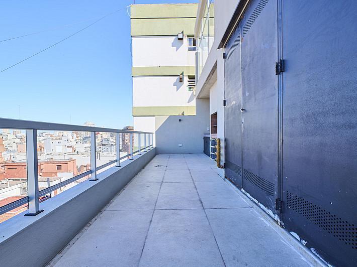 Venta Nuñez Amplio Monoambiente con patio en planta baja