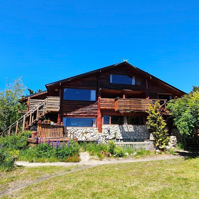 Casa con Vista Al Lago en Barrio Epulafquen. 1