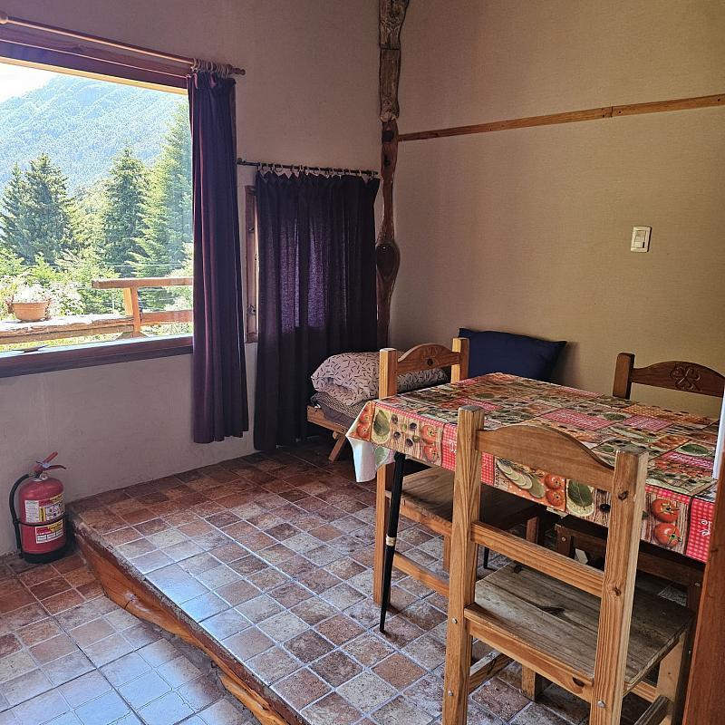 Casa con Vista Al Lago en Barrio Epulafquen. 4