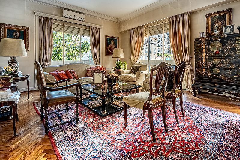 Excelente - Avda Alvear y Callao, 3 Dormt Gran Living Comedor, del Arq. Félix San Martín 2