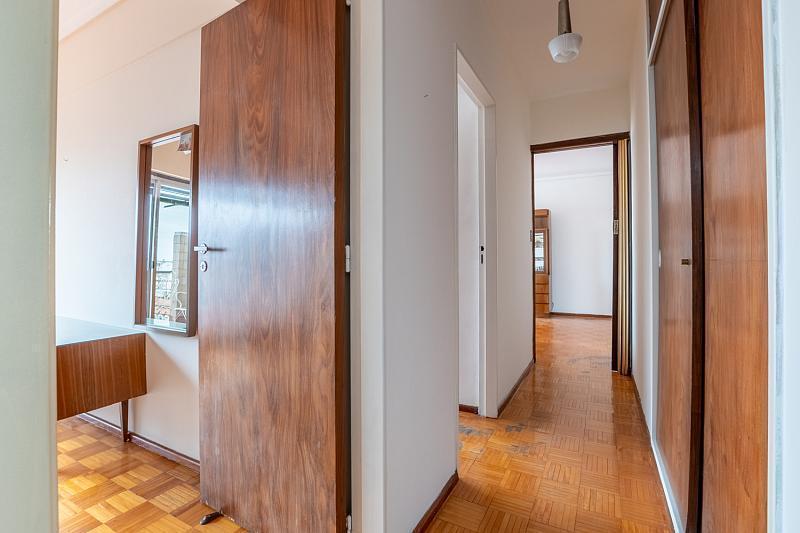 Venta Departamento 3 Ambientes Piso Amplio Luminoso Balcón Terraza Flores 5