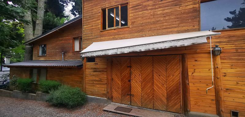 Casa en Playa Bonita Bariloche con Deposito de 200 m² 3