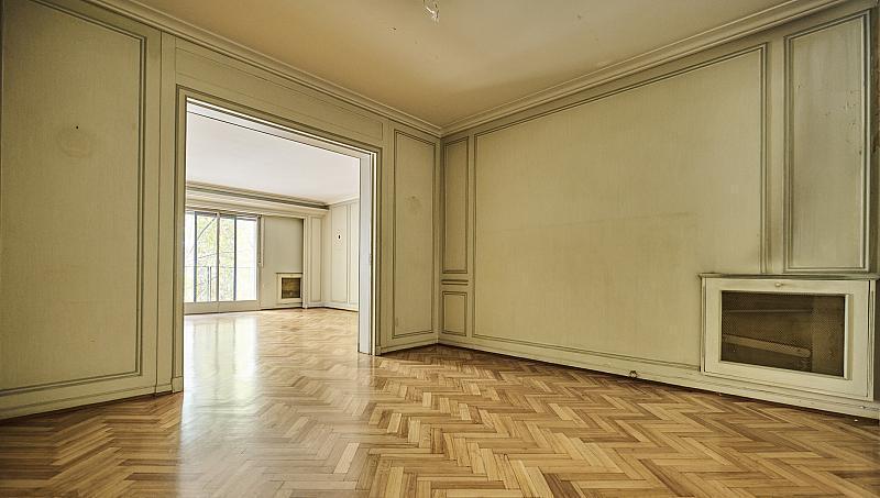 Tres Dorm.. Dependencia. Cochera Espacio. Recoleta 1