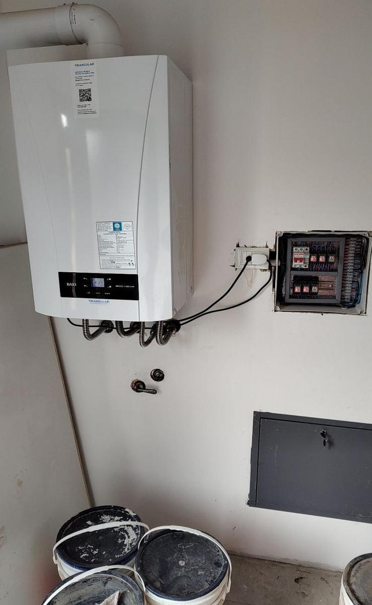 Casa 3 Dorm. de Categoría a Estrenar en Barrio Cerrado Dos Valles 5