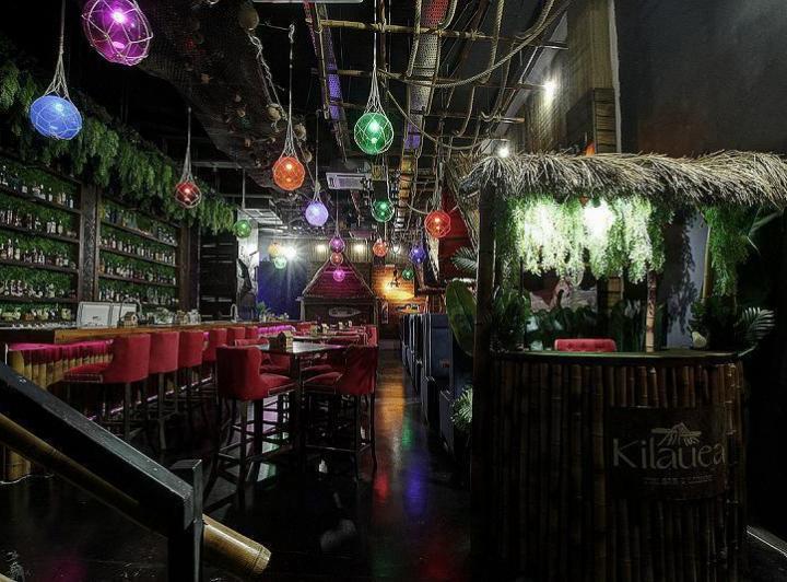 Foto de Imponente local en polo de indumentaria y gastronomico, ideal para, imagen 4