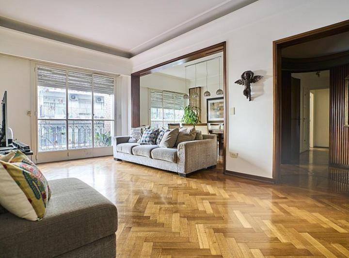 Venta Departamento 4 ambientes Amplio Luminoso Balcón Caballito 2