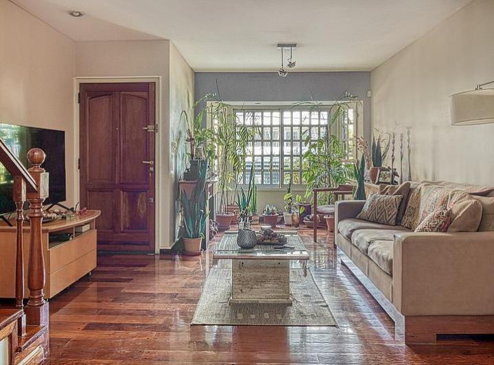Venta Casa 5 ambientes Impecable Triplex Garage Caballito 2