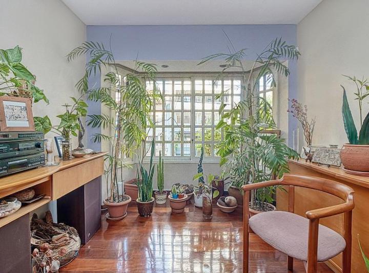 Venta Casa 5 ambientes Impecable Triplex Garage Caballito 3