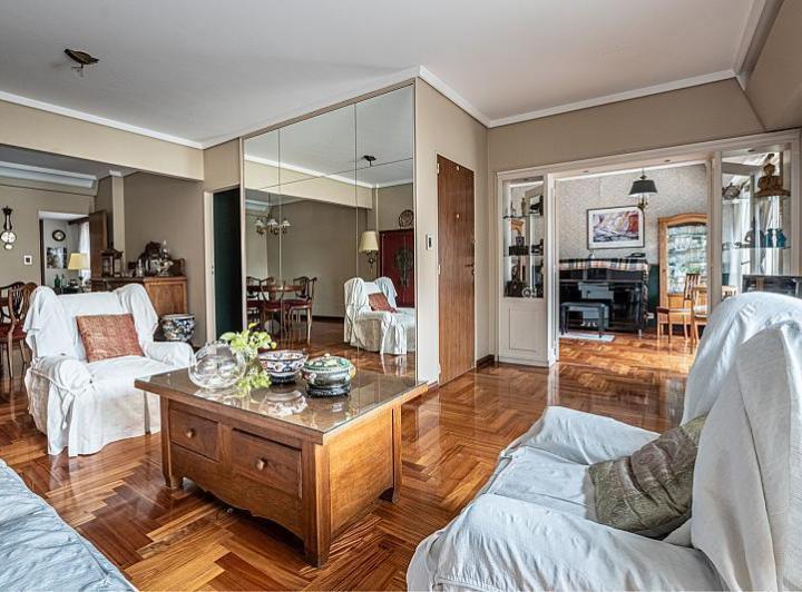 Venta Departamento 5 ambientes Piso Amplio con balcón terraza Cochera Parque Rivadavia Caballito 5
