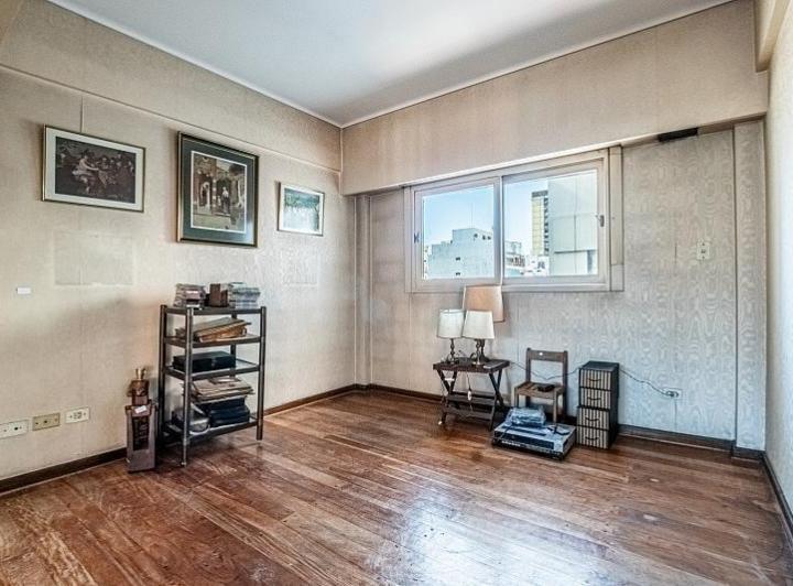 Venta Departamento 4 ambientes Dúplex Cochera Baulera Caballito 2