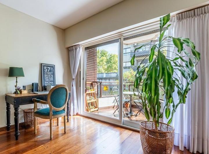 Venta Departamento 4 ambientes Piso Amplio Luminoso Balcones Cochera Flores 5