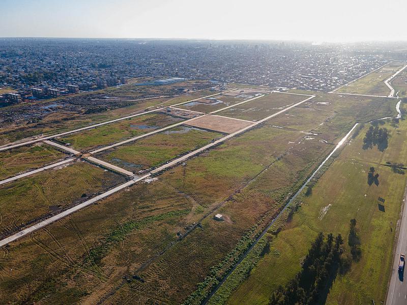 Lotes en venta en Parque Industrial Huson. Posibilidad de Financion.