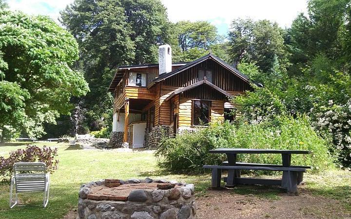 Venta 7 casas c/ Costa de Lago Moreno 5has bosque nativo Circuito Chico 5