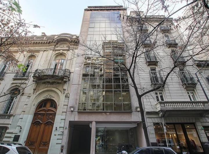 Oficina en alquiler en Recoleta 1