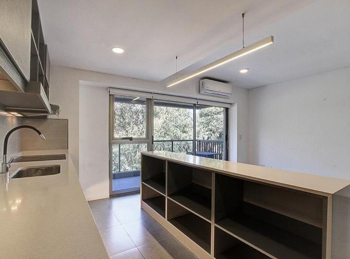 Tres ambientes con Cochera y amenities en Belgrano Chico 5