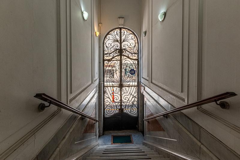 Foto de Edificio en Block publico o institucional Muy buen estado de categoría, imagen 4