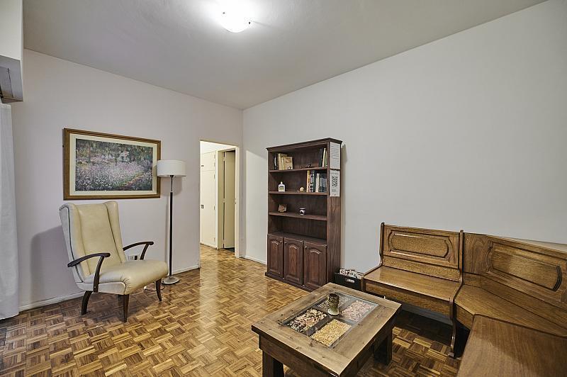 Departamento 2 ambientes Buen estado Apto profesional Bajas expensas con patio en Recoleta