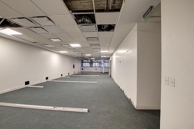 Foto de Excelente Edificio Corporativo de Local mas Oficinas con grán Boveda en, imagen 5