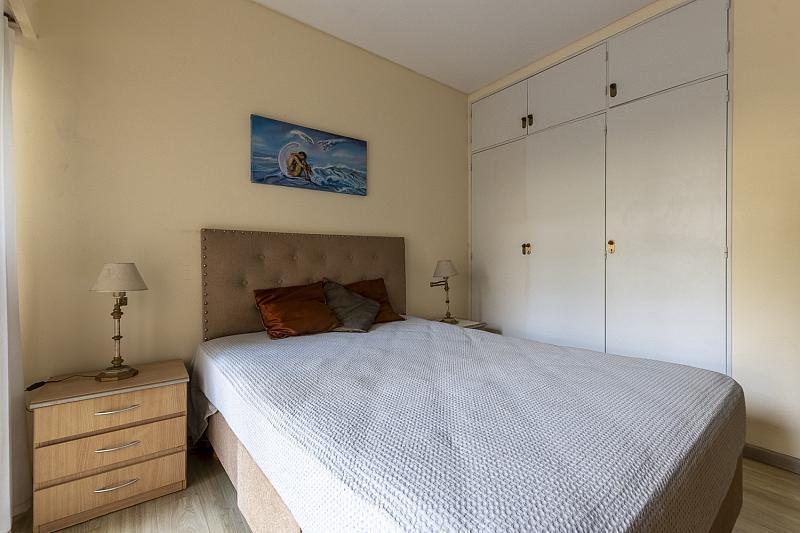 Venta Departamento 2 ambientes Luminoso Balcón Patio Cochera fija Parque Rivadavia Caballito