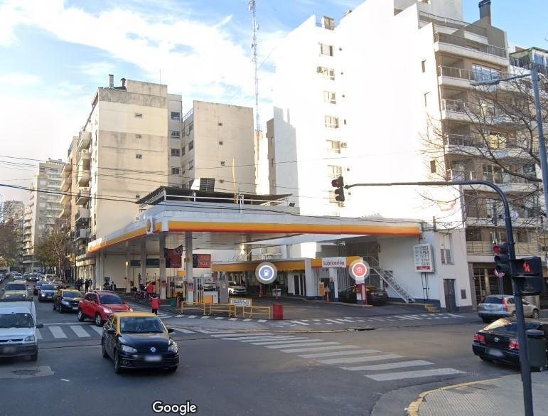 Terreno para 5500 m2 con salida a 2 calles a 1 cuadra de Av Cordoba y a 5 de Av Pueyrredon
