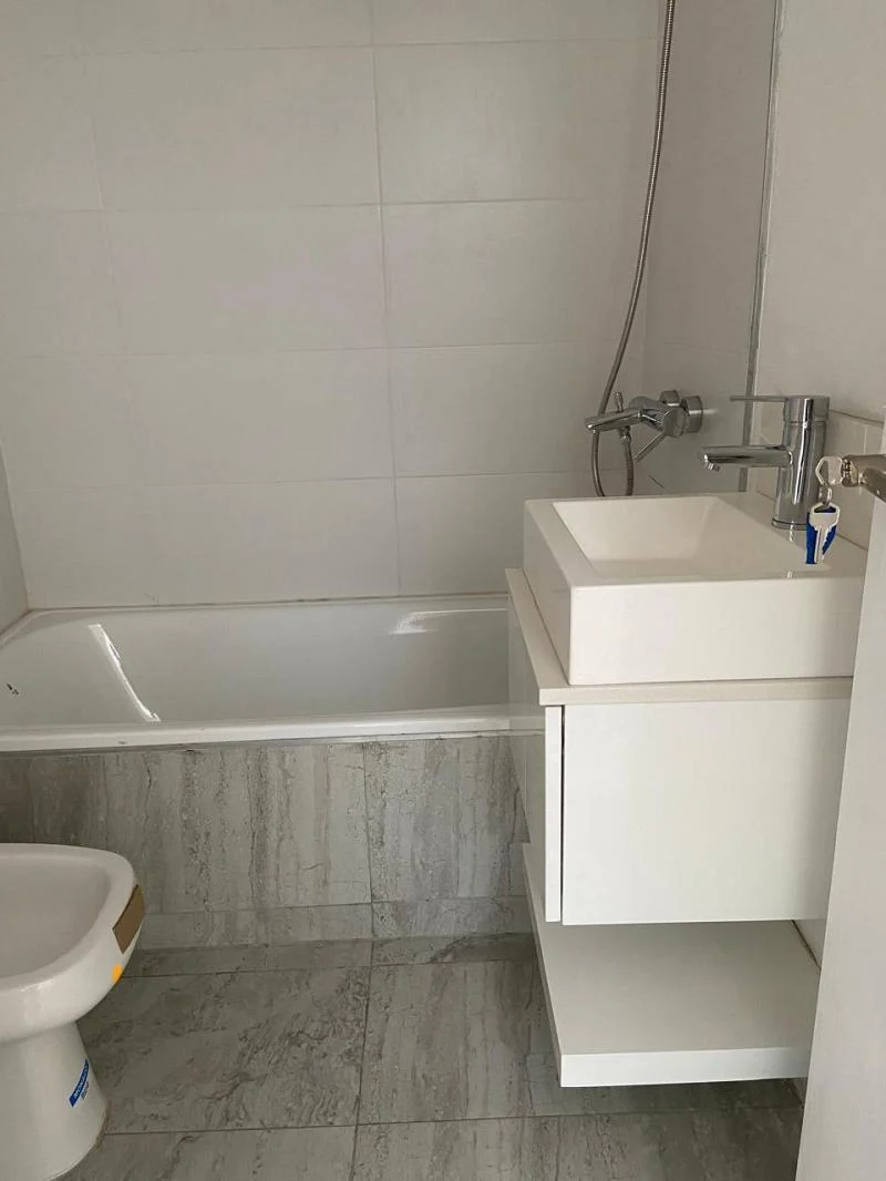 Excelente departamento en venta con renta.