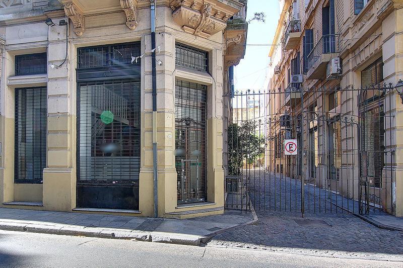 Local en venta y alquiler en San Nicolas