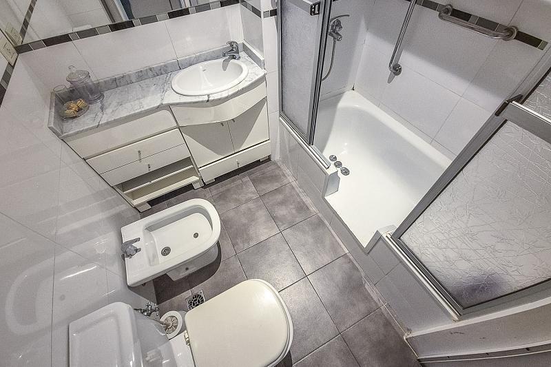 Venta Departamento 3 ambientes Luminoso Al frente con balcón Caballito