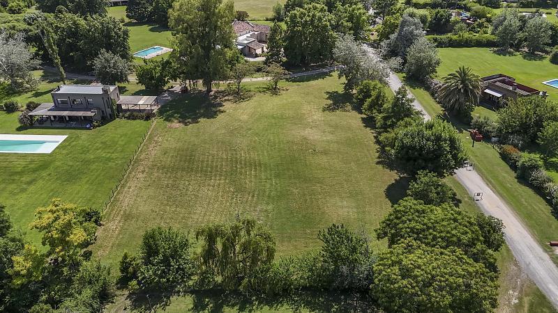 LOTE CENTRAL EN VENTA EN CHACRAS DEL MOLINO