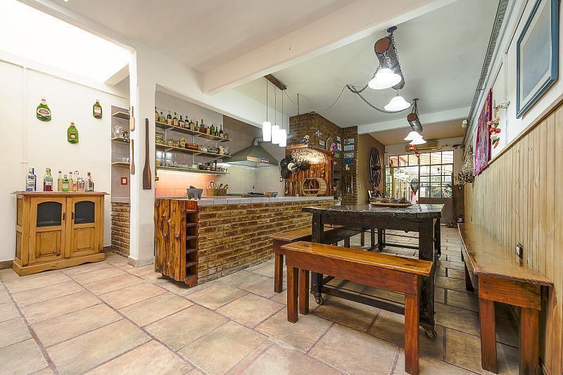 Foto de Venta PH 7 ambientes Tipo Casa Cochera Patio Terraza Parque Chacabuco, imagen 3